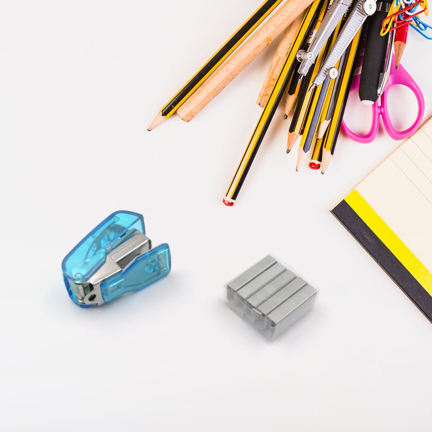4143 Mini Office Stationery Set, Including Stapler, Scissors, Paper Clips, Tape Dispenser, Transparent Tape, And Staples 4143 Mini Office Stationery Set, Including Stapler, Scissors, Paper Clips, Tape Dispenser, Transparent Tape, And Staples